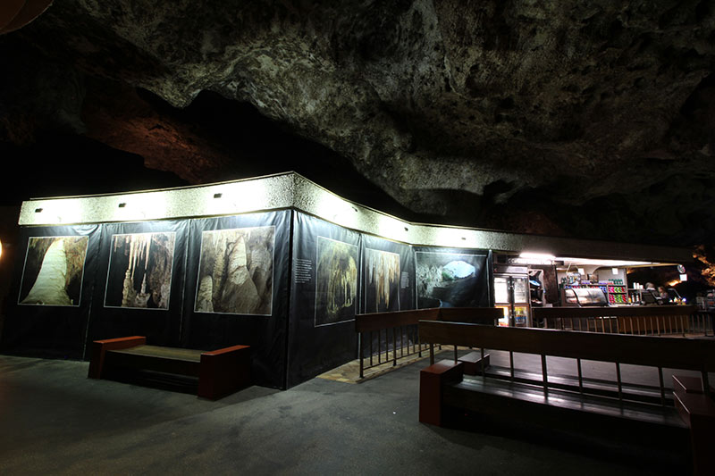 Carlsbad Caverns Underground Lunchroom in 1960's